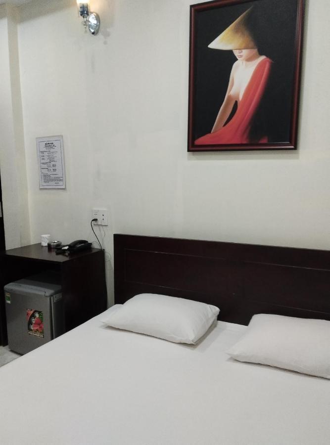 Hoàn Vũ Hotel *